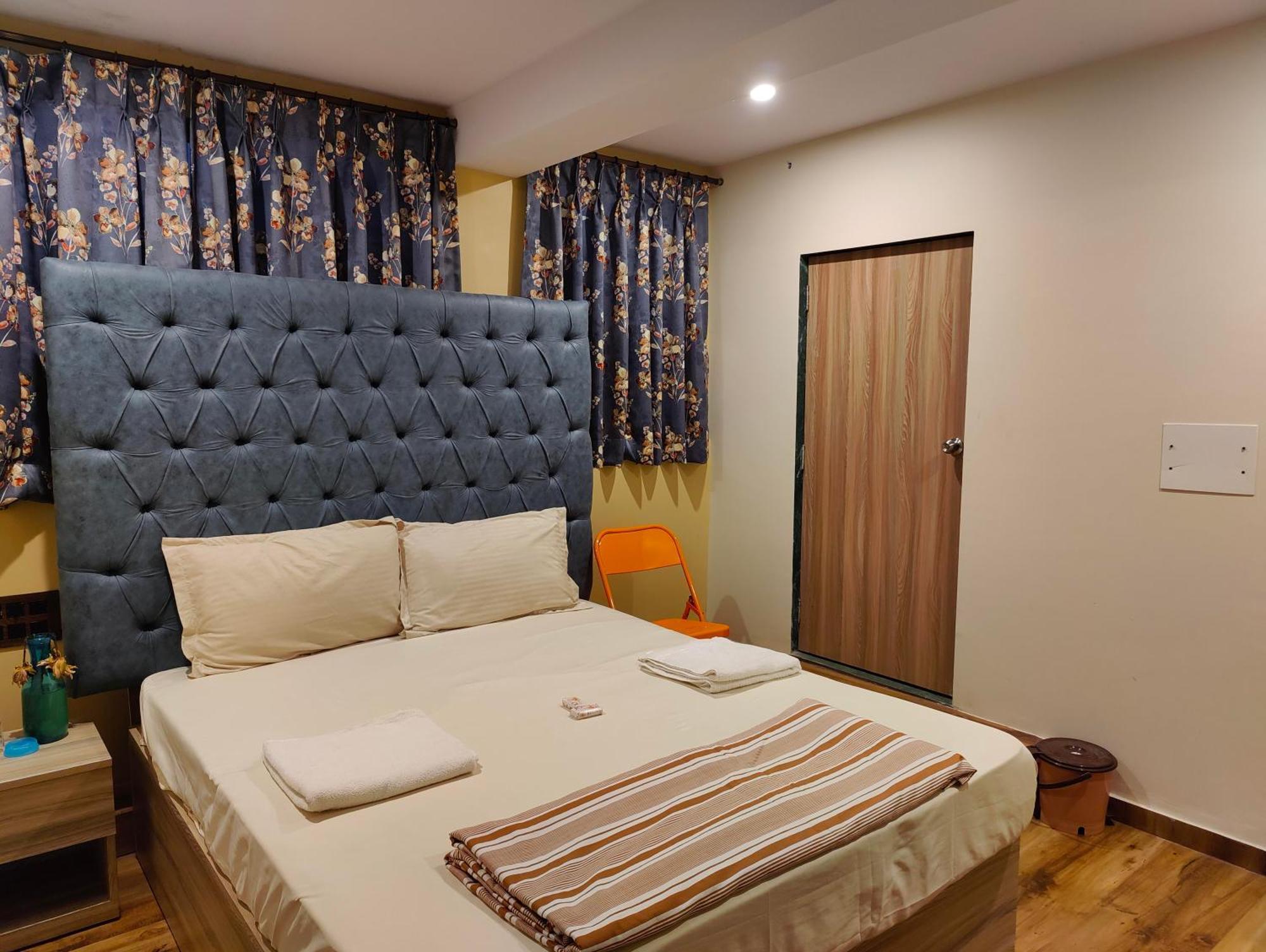 Hotel Garden View Inn - Near Nesco 뭄바이 외부 사진