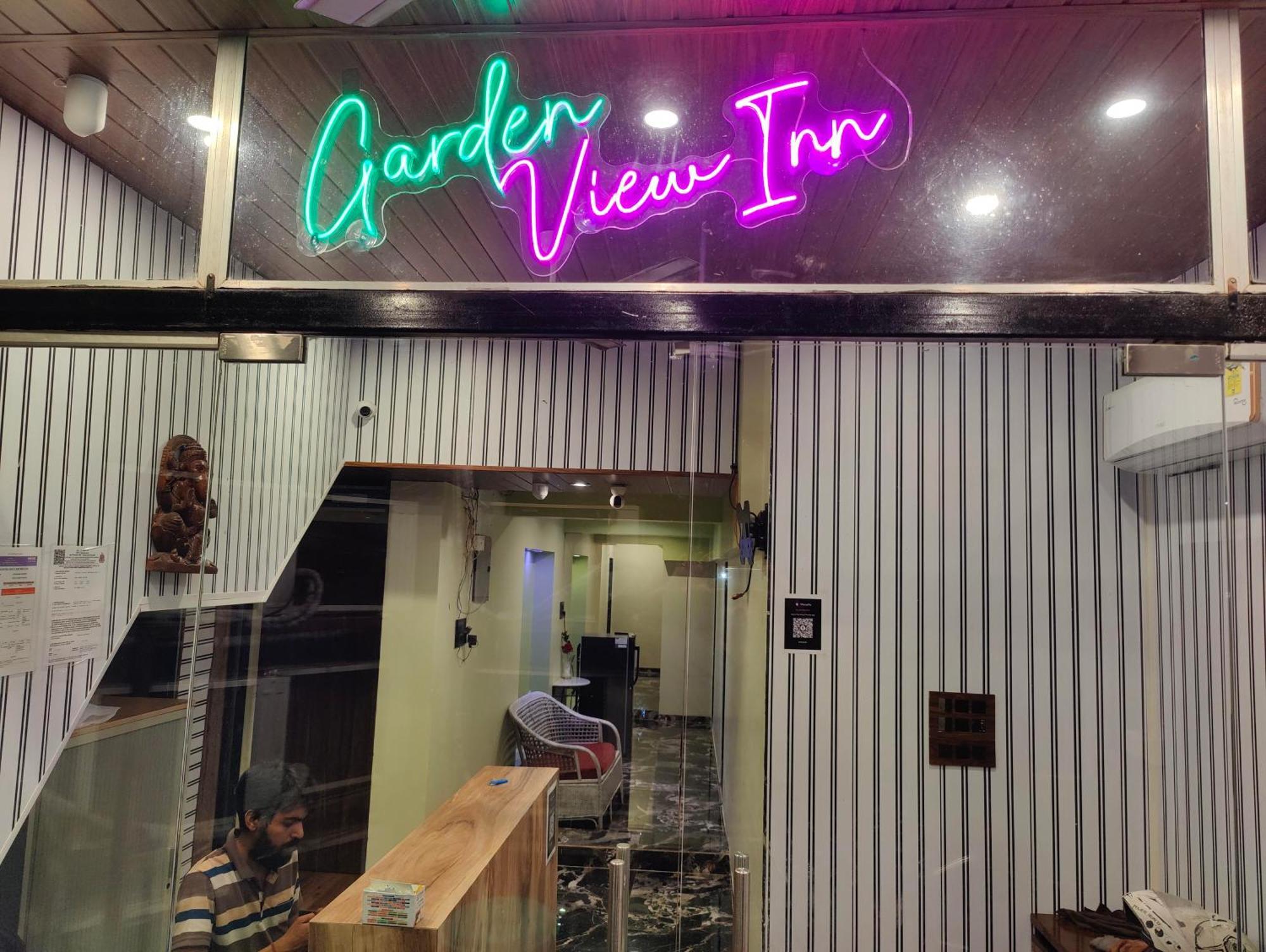 Hotel Garden View Inn - Near Nesco 뭄바이 외부 사진